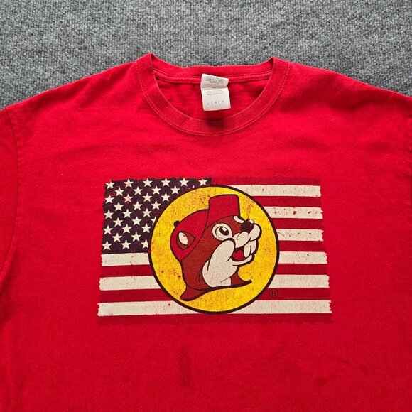 Buc-ees Tshirt Mens Large Red Patriotic American Flag Born In The USA Texas - Picture 2 of 8